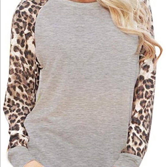 Leopard Raglan NWOT - Picture 2 of 5